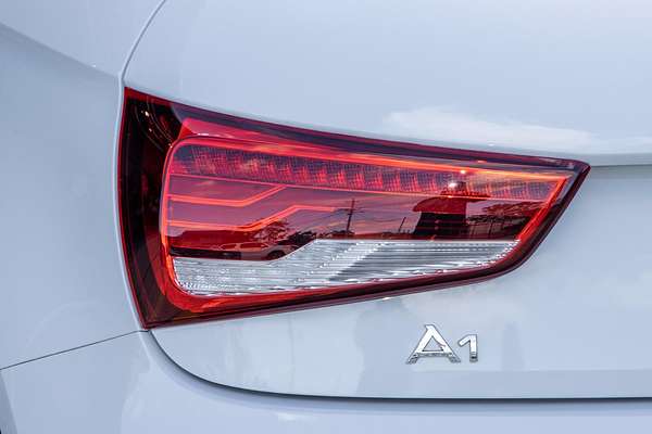 2017 Audi A1 8X