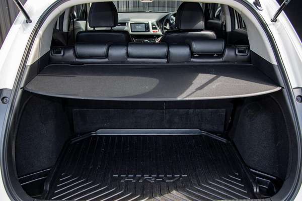 2016 Honda HR-V VTi-L