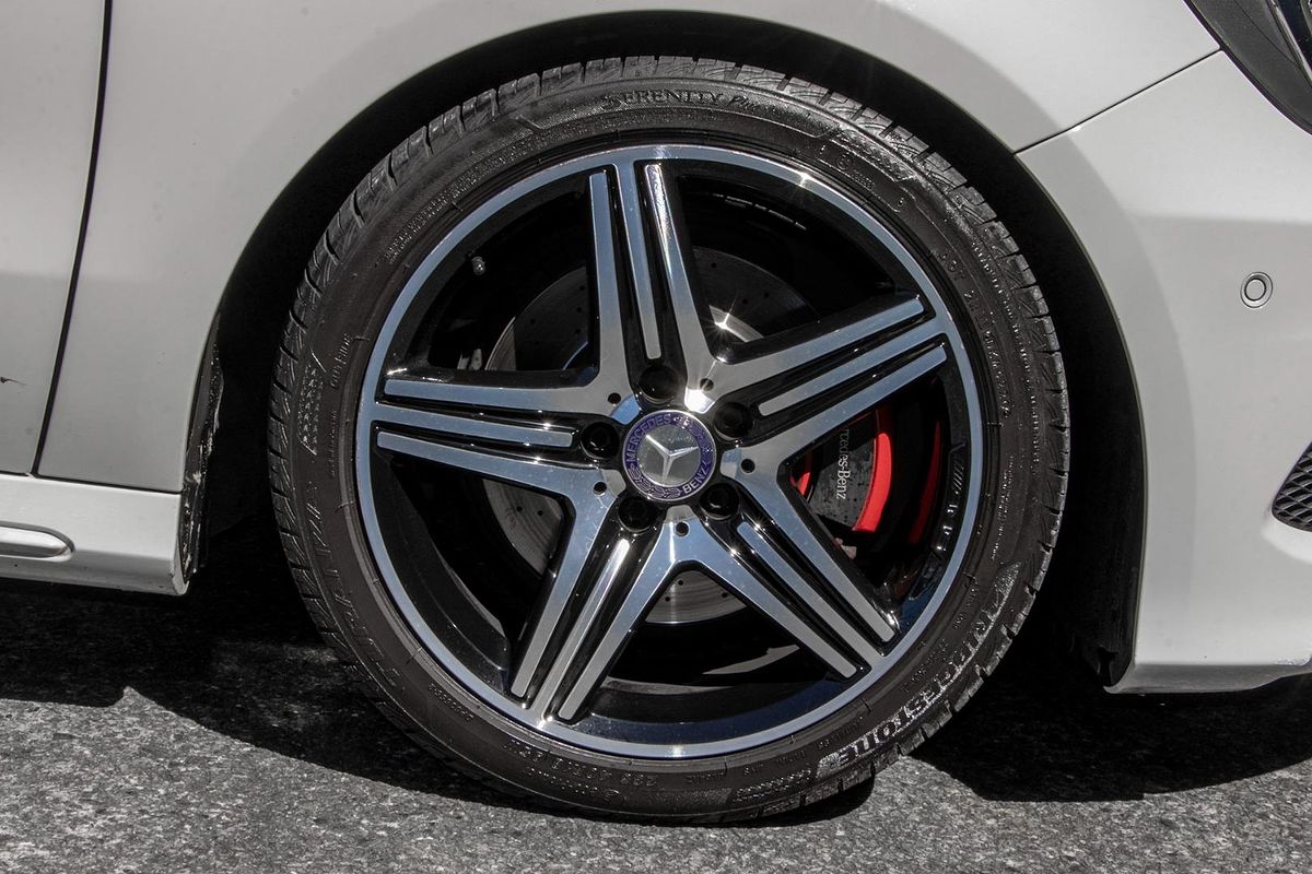 2014 Mercedes-Benz A-Class A250 Sport W176