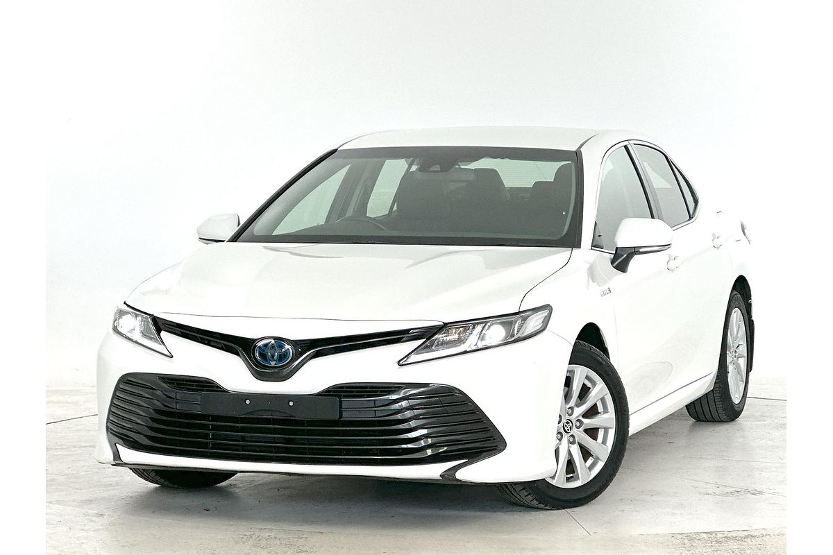2020 Toyota Camry Ascent AXVH70R
