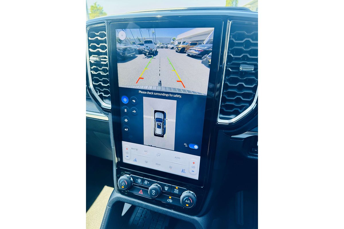 2024 Ford Everest Platinum  3.0L