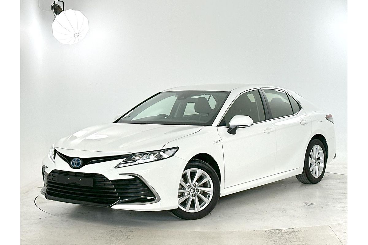 2024 Toyota Camry Ascent AXVH70R