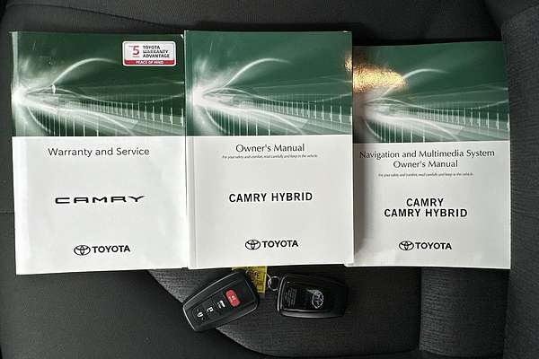 2020 Toyota Camry Ascent AXVH70R