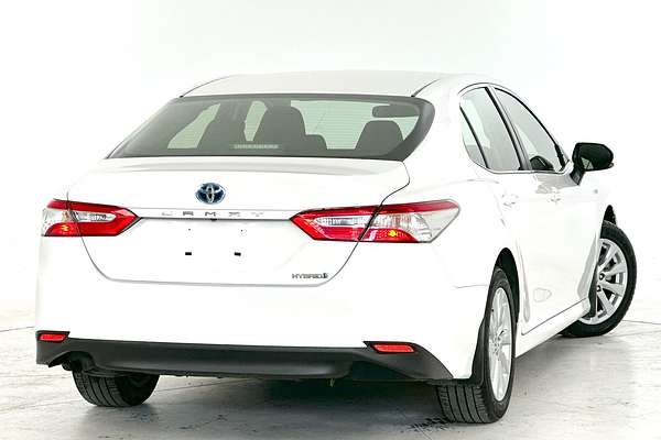 2020 Toyota Camry Ascent AXVH70R
