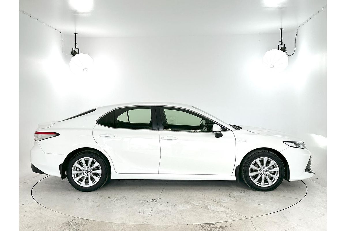 2020 Toyota Camry Ascent AXVH70R