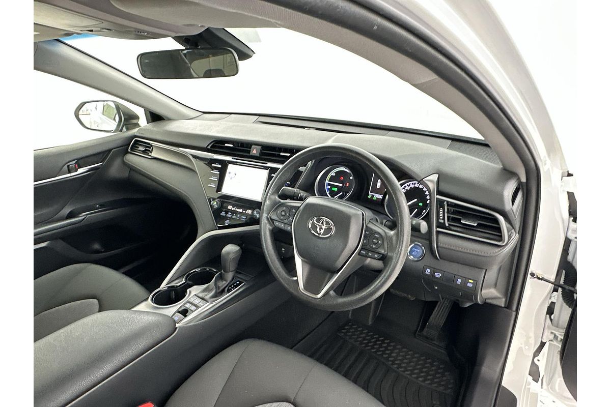 2020 Toyota Camry Ascent AXVH70R
