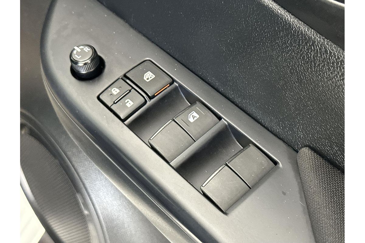2023 Toyota Hilux SR GUN126R 4X4