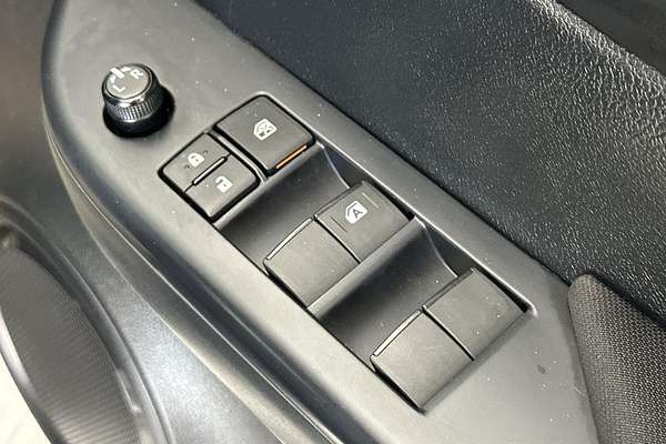 2023 Toyota Hilux SR GUN126R 4X4