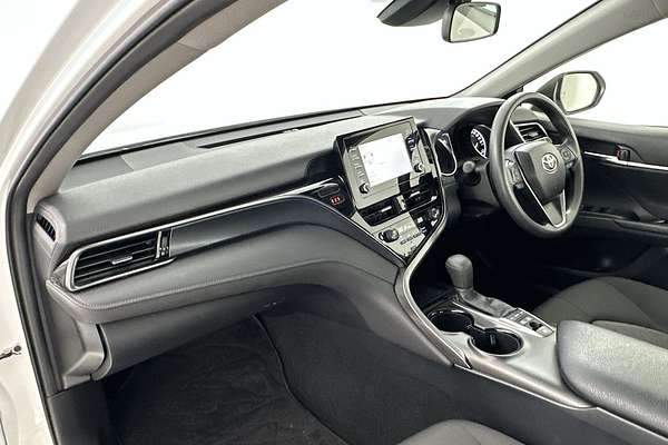 2024 Toyota Camry Ascent AXVH70R