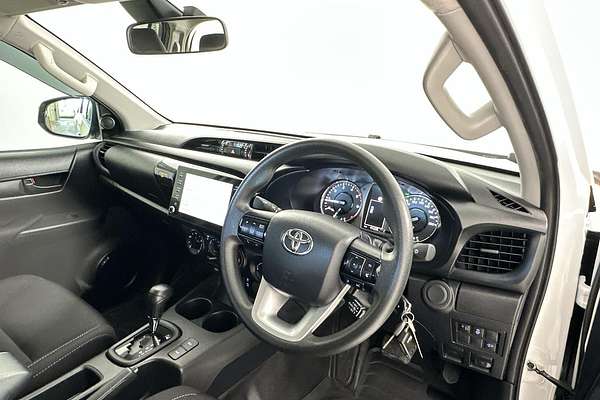 2023 Toyota Hilux SR GUN126R 4X4