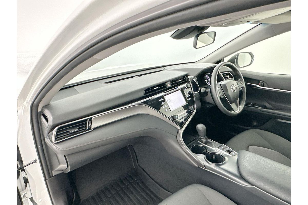 2020 Toyota Camry Ascent AXVH70R