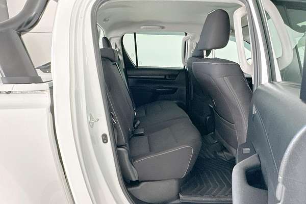 2023 Toyota Hilux SR GUN126R 4X4