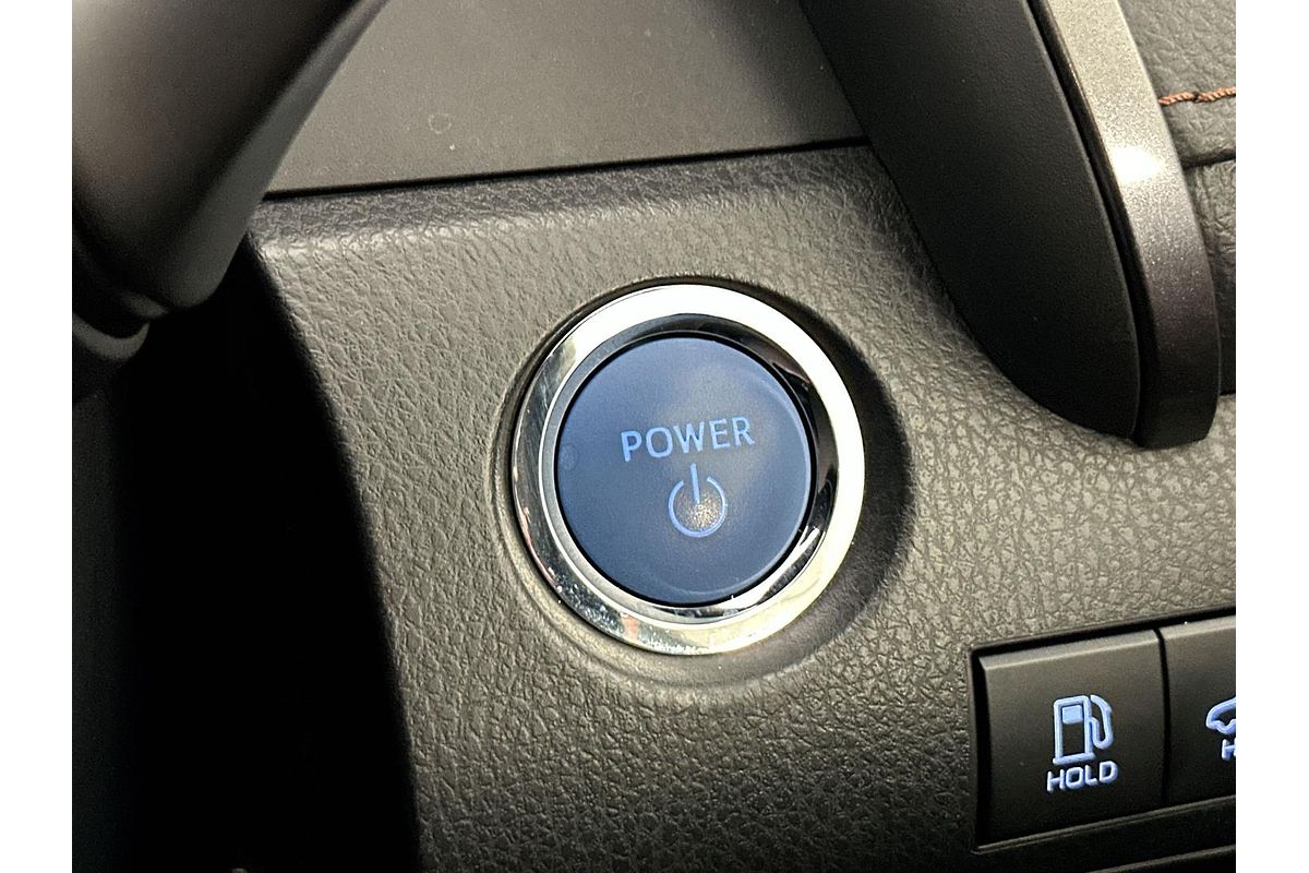 2020 Toyota Camry Ascent AXVH70R