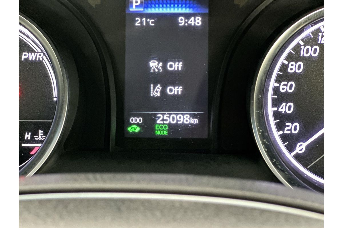 2020 Toyota Camry Ascent AXVH70R
