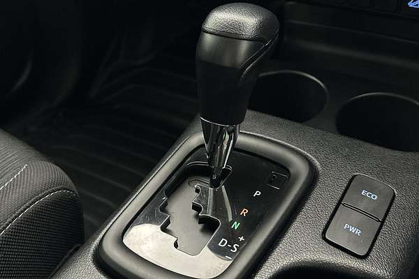 2023 Toyota Hilux SR GUN126R 4X4