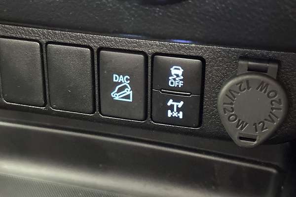 2023 Toyota Hilux SR GUN126R 4X4