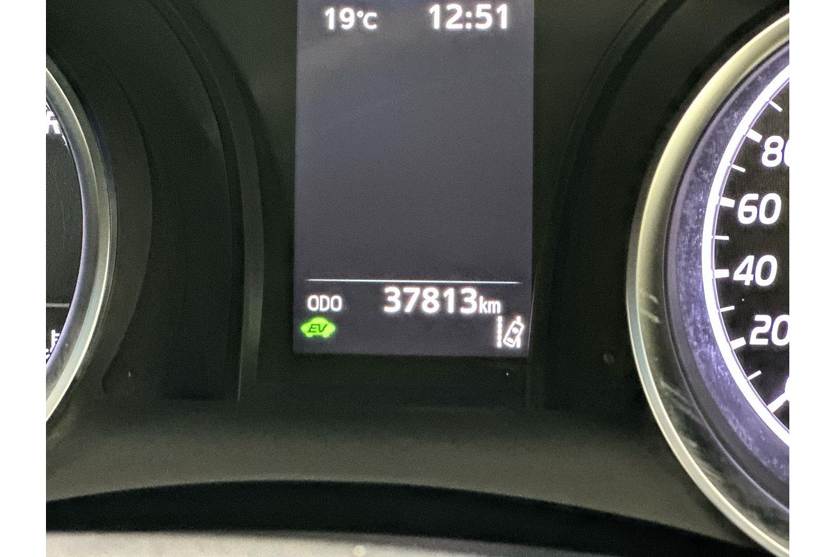 2019 Toyota Camry Ascent AXVH71R
