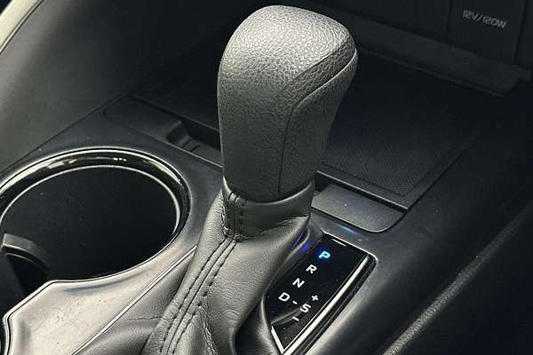 2019 Toyota Camry Ascent AXVH71R