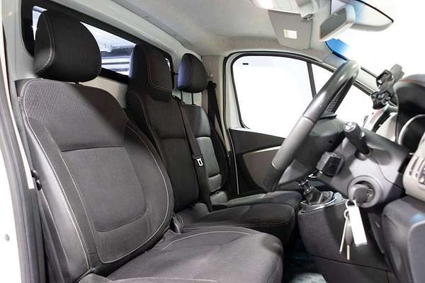 2017 Renault Trafic 103KW X82 SWB