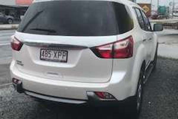 2015 Isuzu MU-X LS-U