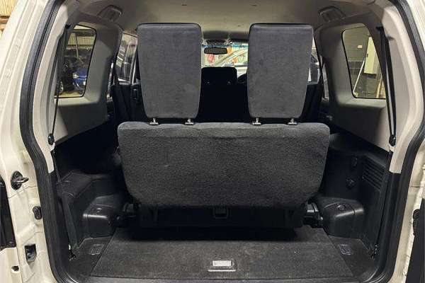 2010 Mitsubishi Pajero GLX NT