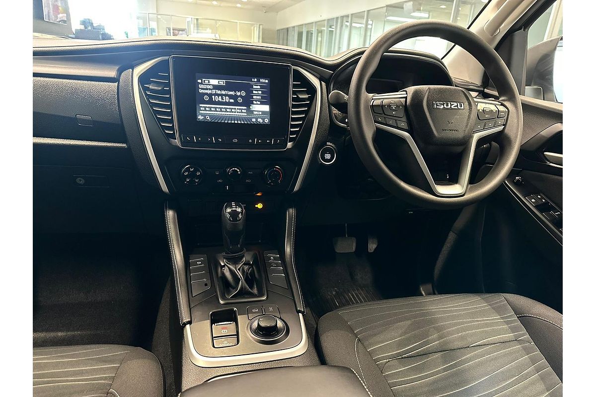 2024 Isuzu MU-X LS-M