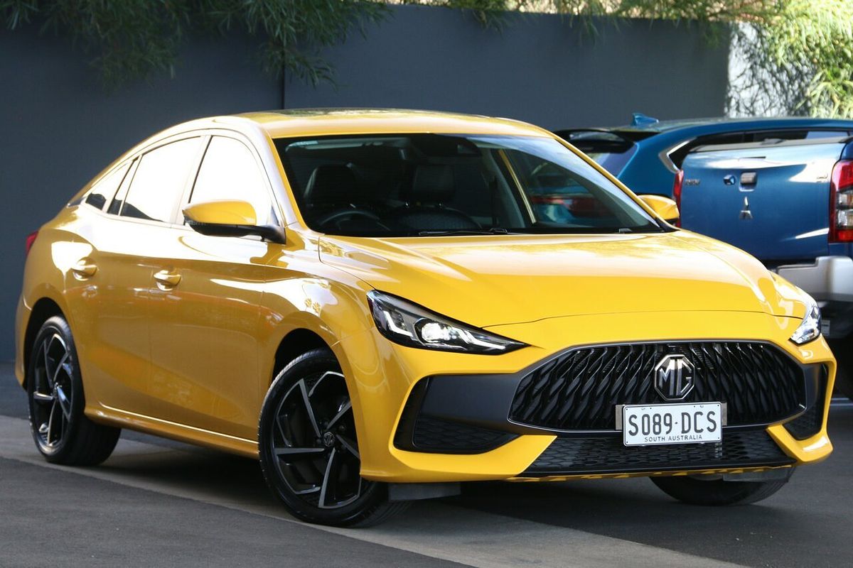 2024 MG MG5 Essence