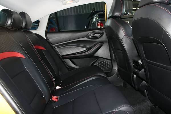 2024 MG MG5 Essence