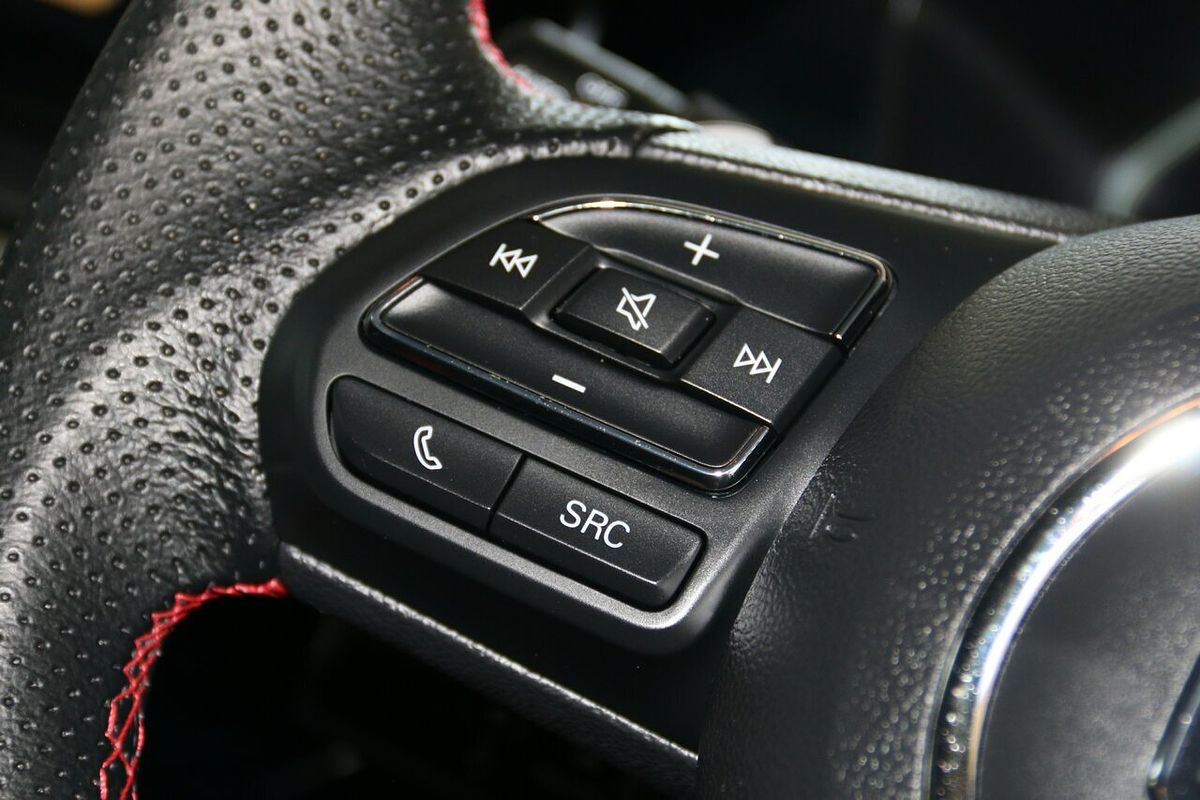 2024 MG MG5 Essence