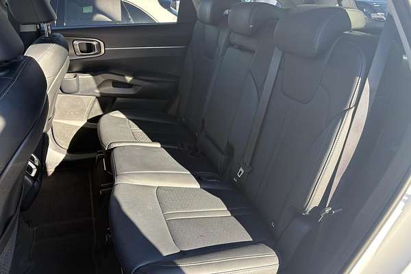 2023 Kia Sorento Sport+ MQ4