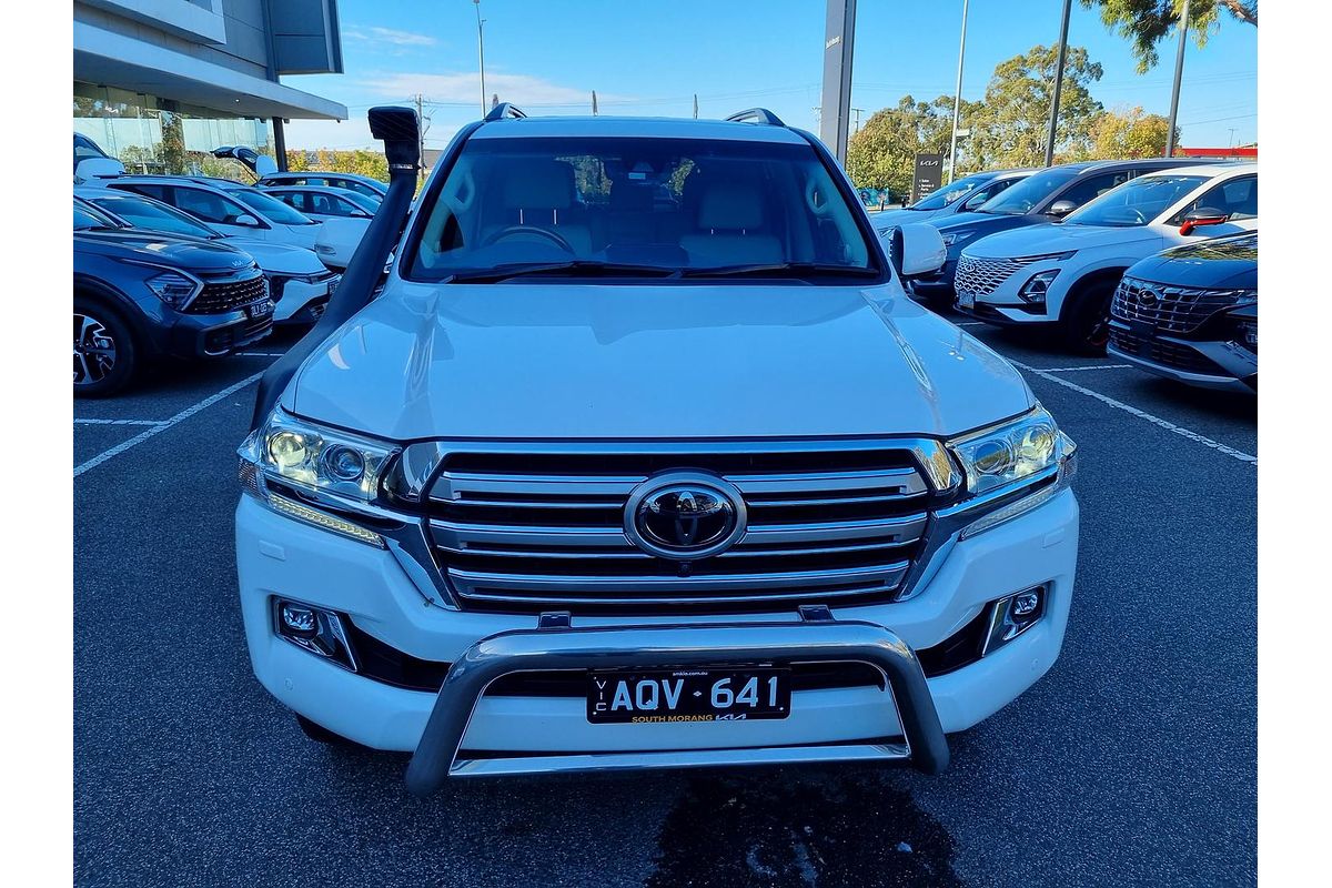 2017 Toyota Landcruiser Sahara VDJ200R