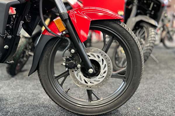 2025 Honda CB125F