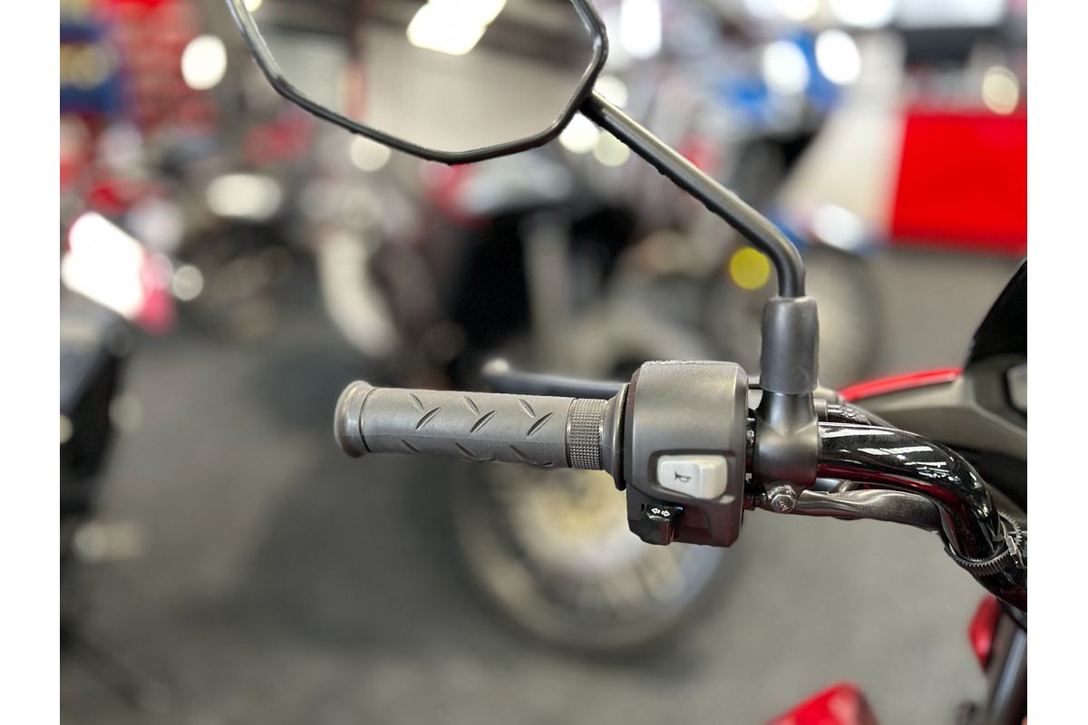 2025 Honda CB125F