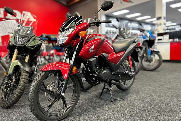 2025 Honda CB125F