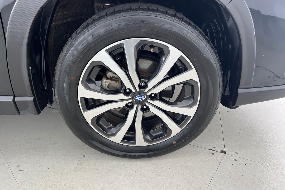 2023 Subaru Forester 2.5i Premium S5