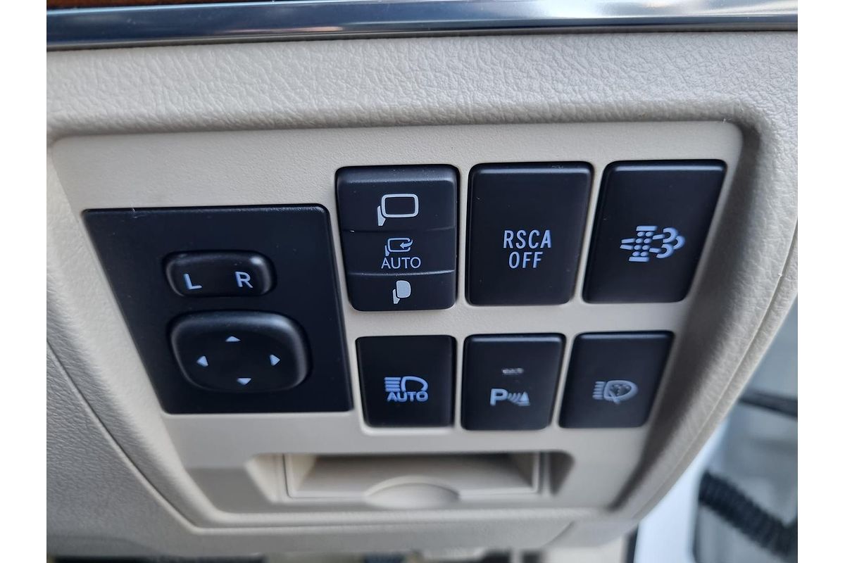 2017 Toyota Landcruiser Sahara VDJ200R