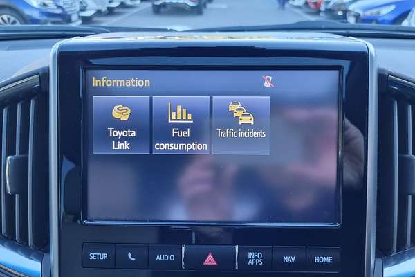 2017 Toyota Landcruiser Sahara VDJ200R