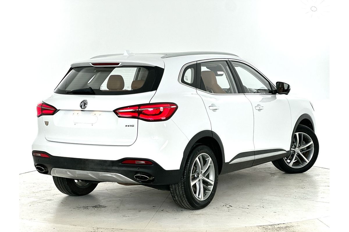 2022 MG HS Essence SAS23