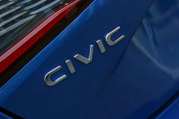 2022 Honda Civic VTi LX 11th Gen