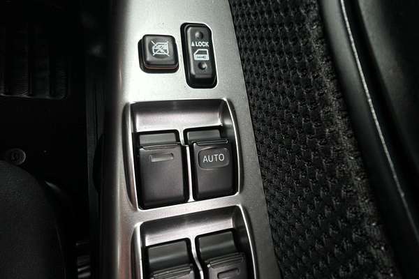 2015 Toyota Hilux SR5 KUN26R 4X4