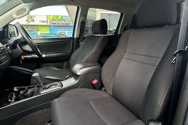 2015 Toyota Hilux SR5 KUN26R 4X4