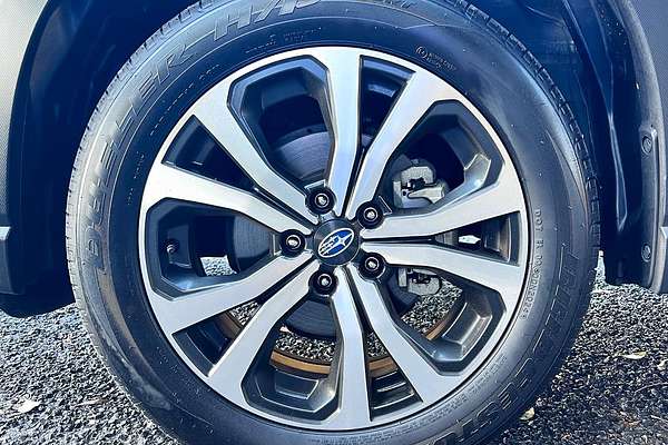 2024 Subaru Forester 2.5i Premium S5