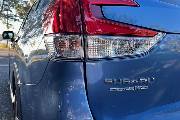 2024 Subaru Forester 2.5i Premium S5