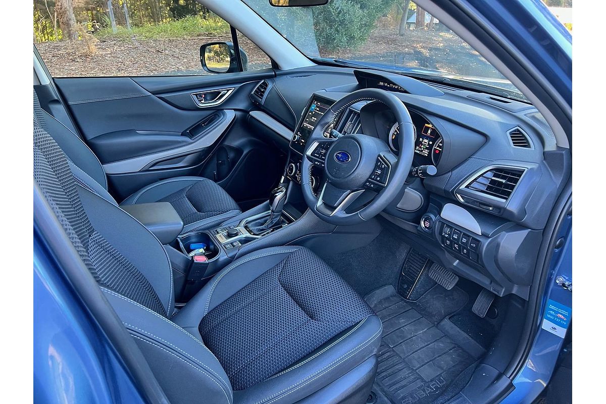 2024 Subaru Forester 2.5i Premium S5