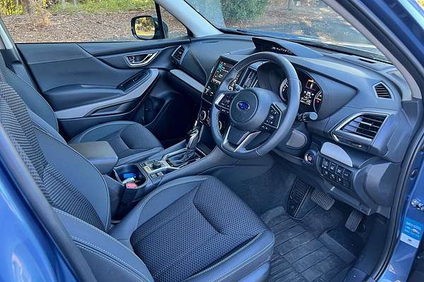 2024 Subaru Forester 2.5i Premium S5