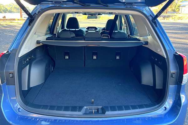 2024 Subaru Forester 2.5i Premium S5