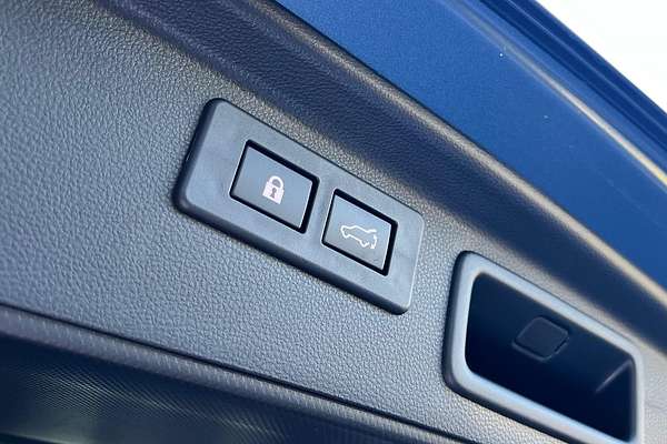 2024 Subaru Forester 2.5i Premium S5