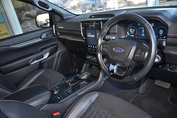 2024 Ford Everest Platinum