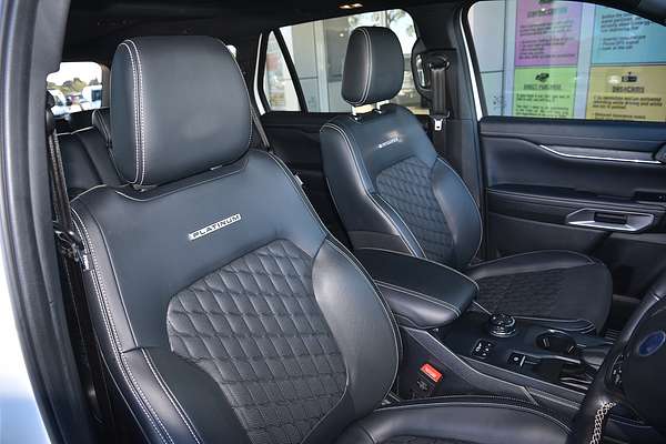 2024 Ford Everest Platinum
