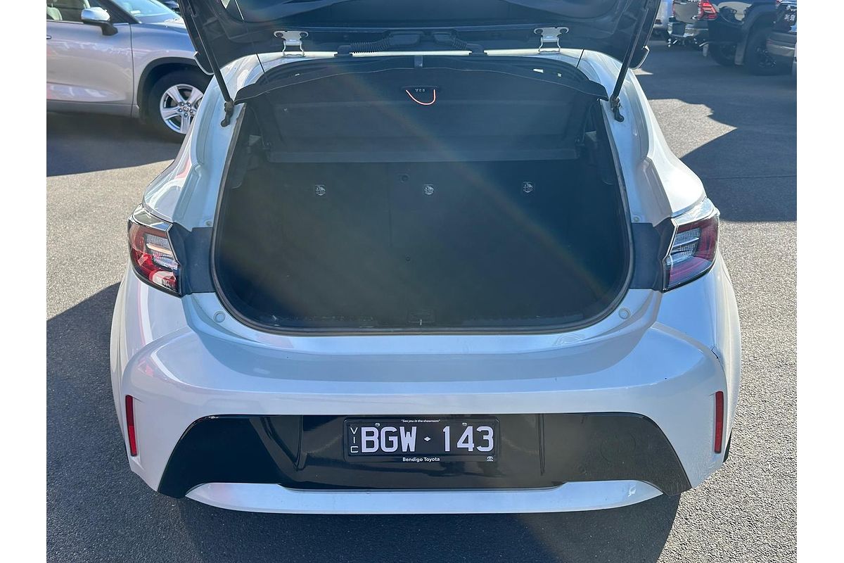 2020 Toyota Corolla Ascent Sport MZEA12R
